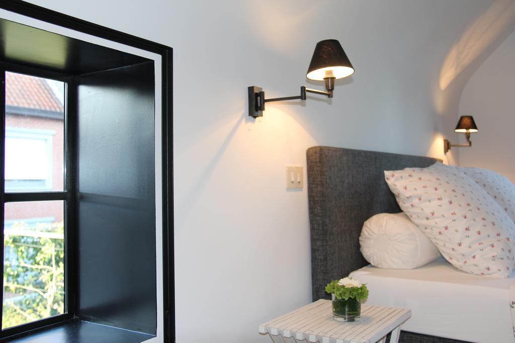 Guesthouse Villa Vauban Ieper Rum bild